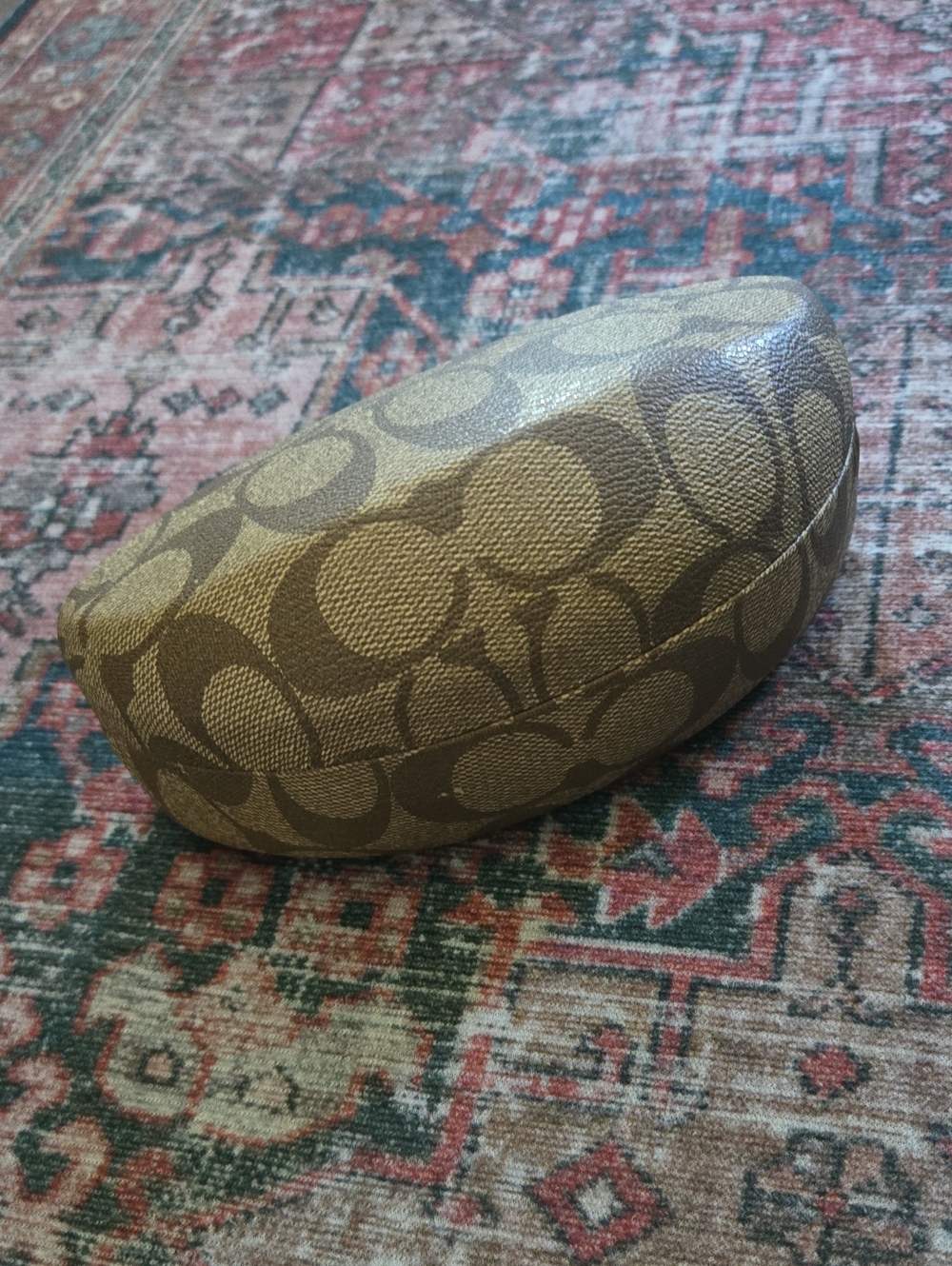 Coach Signature Monogram Hard Clamshell Sunglasses Case in Brown and Tan